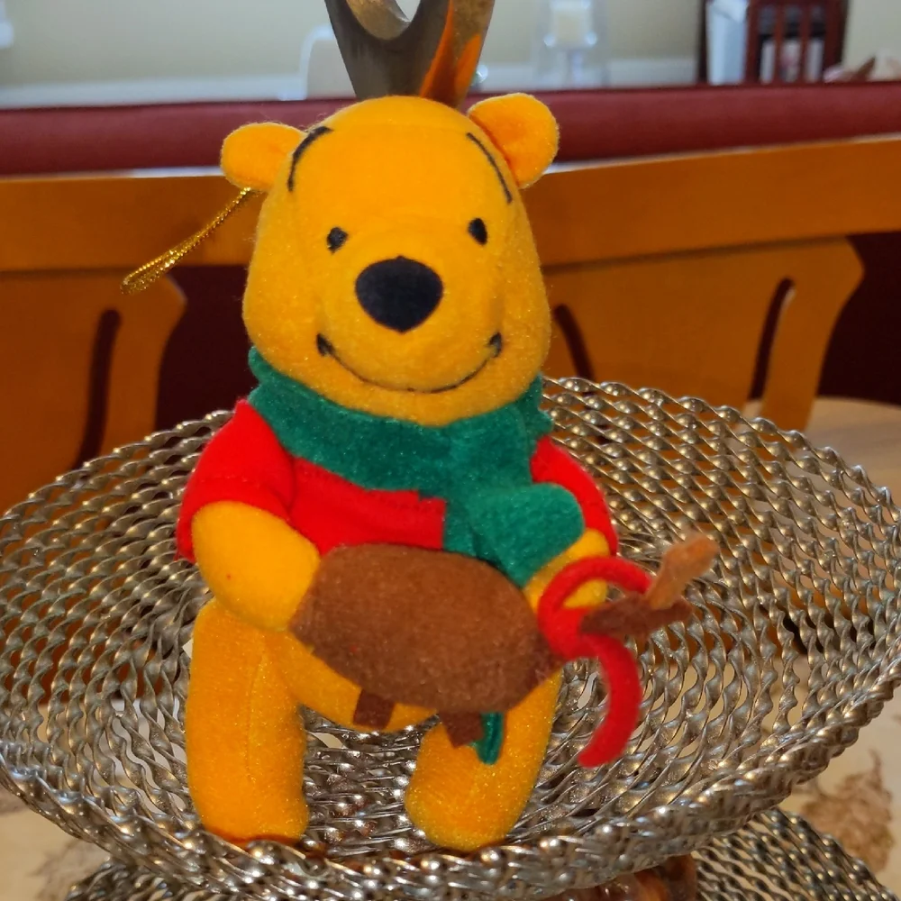 1999 Vintage Winnie the Pooh Holding A Reindeer Plush Ornament Tree Wreath